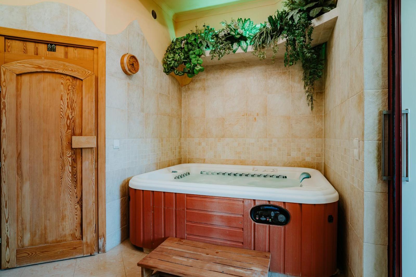 Apartamenty Pod Dzwonkiem Wadowice Ngoại thất bức ảnh